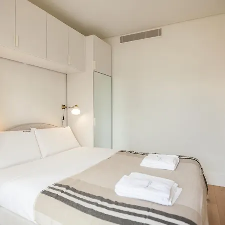 Flh Arroios Elegant Retreat With Pool & Parking Lisboa